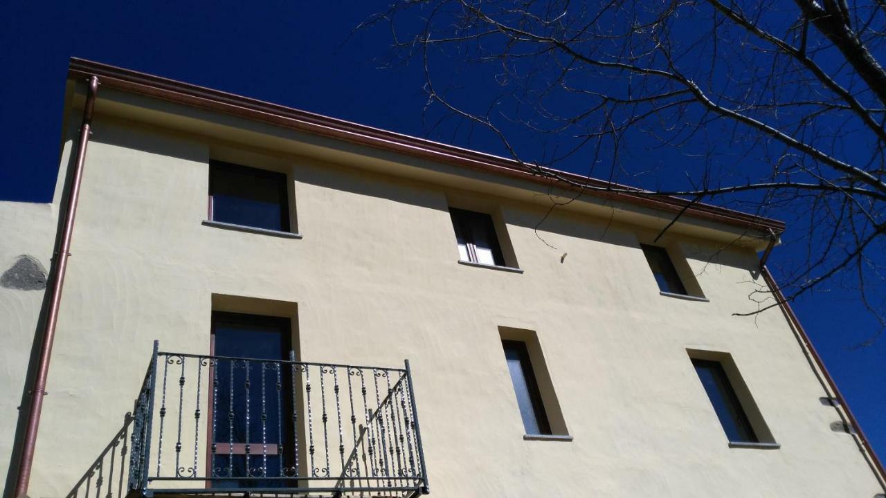 Seùlo Stellaria Casa Vacanze In Montagna Panorama Stupendo Sardegna מראה חיצוני תמונה
